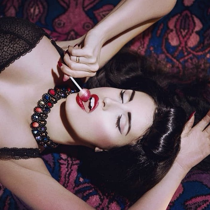 Photo